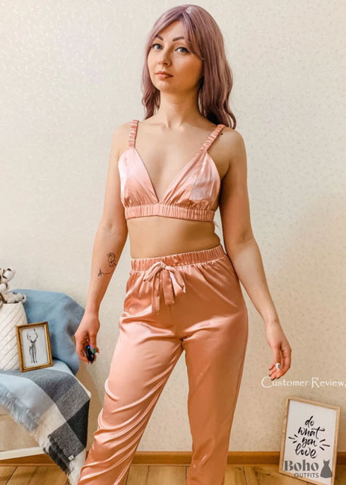 Pijama bohemio, conjunto de pijama de satén Clementine en plata, rosa y champán.